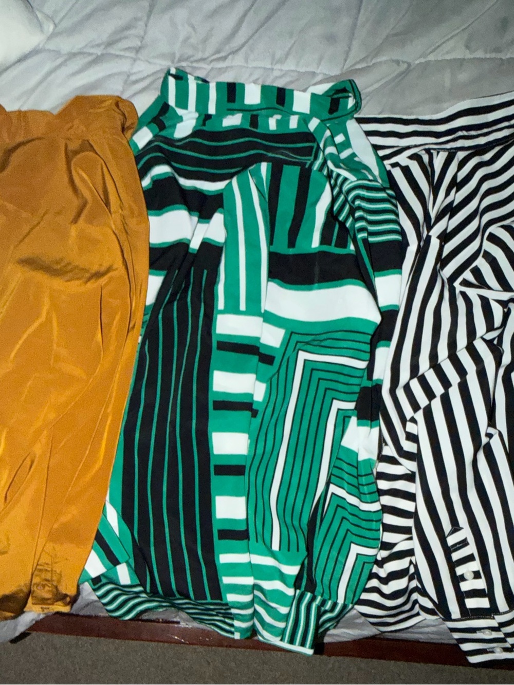 Set of 3 Nine West Satin Blouse’s Large - Picture 5 of 7